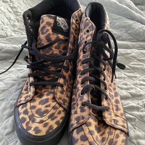 Leopard print platform Vans Hi